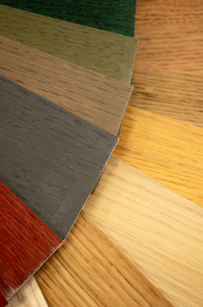 Campioni di colori di oli al solvente per mobili